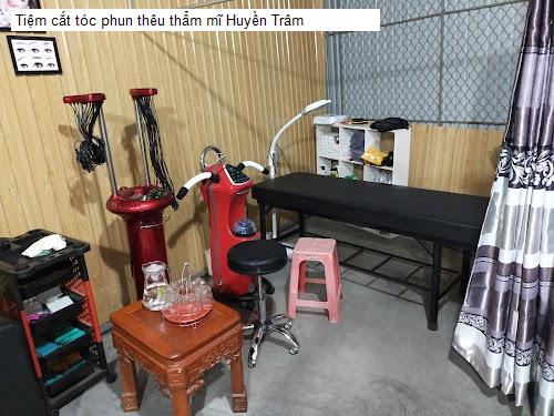 Hình ảnh Tiệm cắt tóc phun thêu thẩm mĩ Huyền Trâm